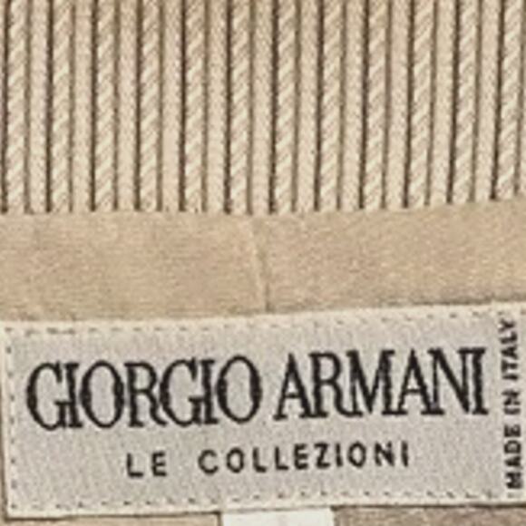 Giorgio Armani Skirt Suit in Cream/Tan | Size 2 - Picture 8 of 8